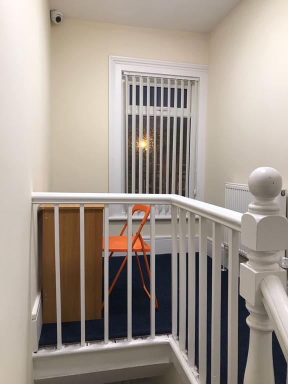 Casa Fresa Franks Serviced Accommodation リヴァプール エクステリア 写真