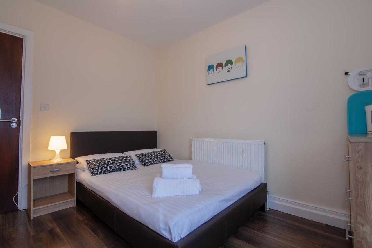 Casa Fresa Franks Serviced Accommodation リヴァプール エクステリア 写真